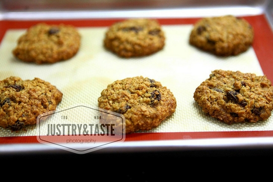 Resep Oatmeal Raisin Cookies  Just Try & Taste