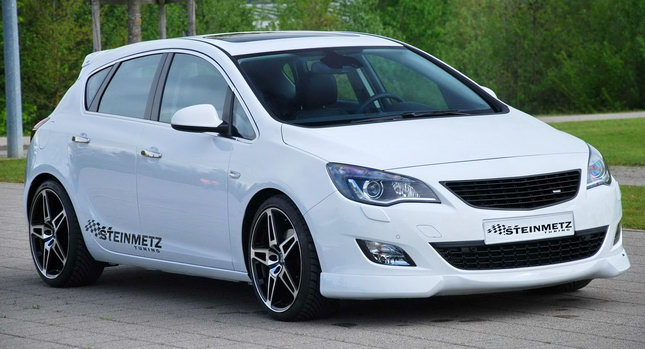 Opel tuning specialist Steinmetz introduced some tasteful mods for the new