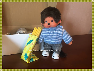 kiki monchhichi bebichhichi pocky snacks japon 