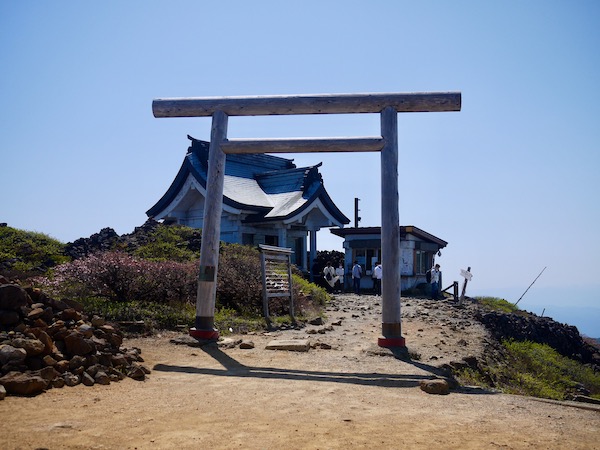 刈田嶺神社