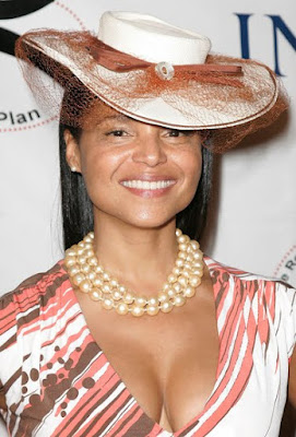 Victoria Rowell