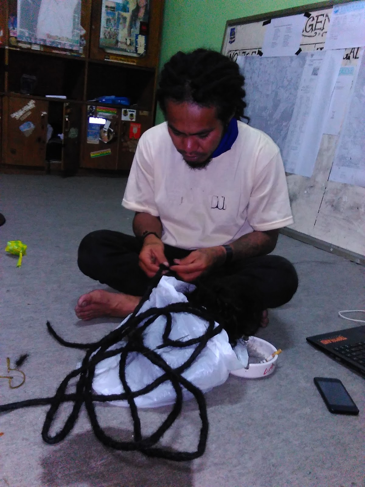 Jasa Gimbal Malang Dreadlock Extension