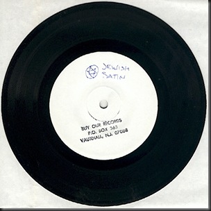 aodbed_vinyl1