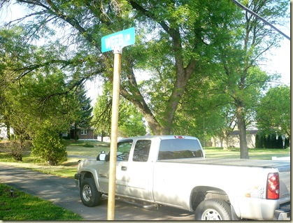 WeebLanesign