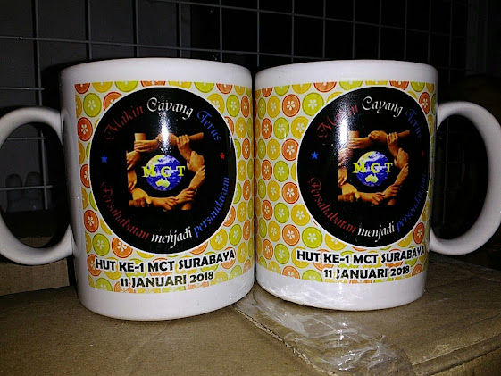 souvenir promosi mug cetak