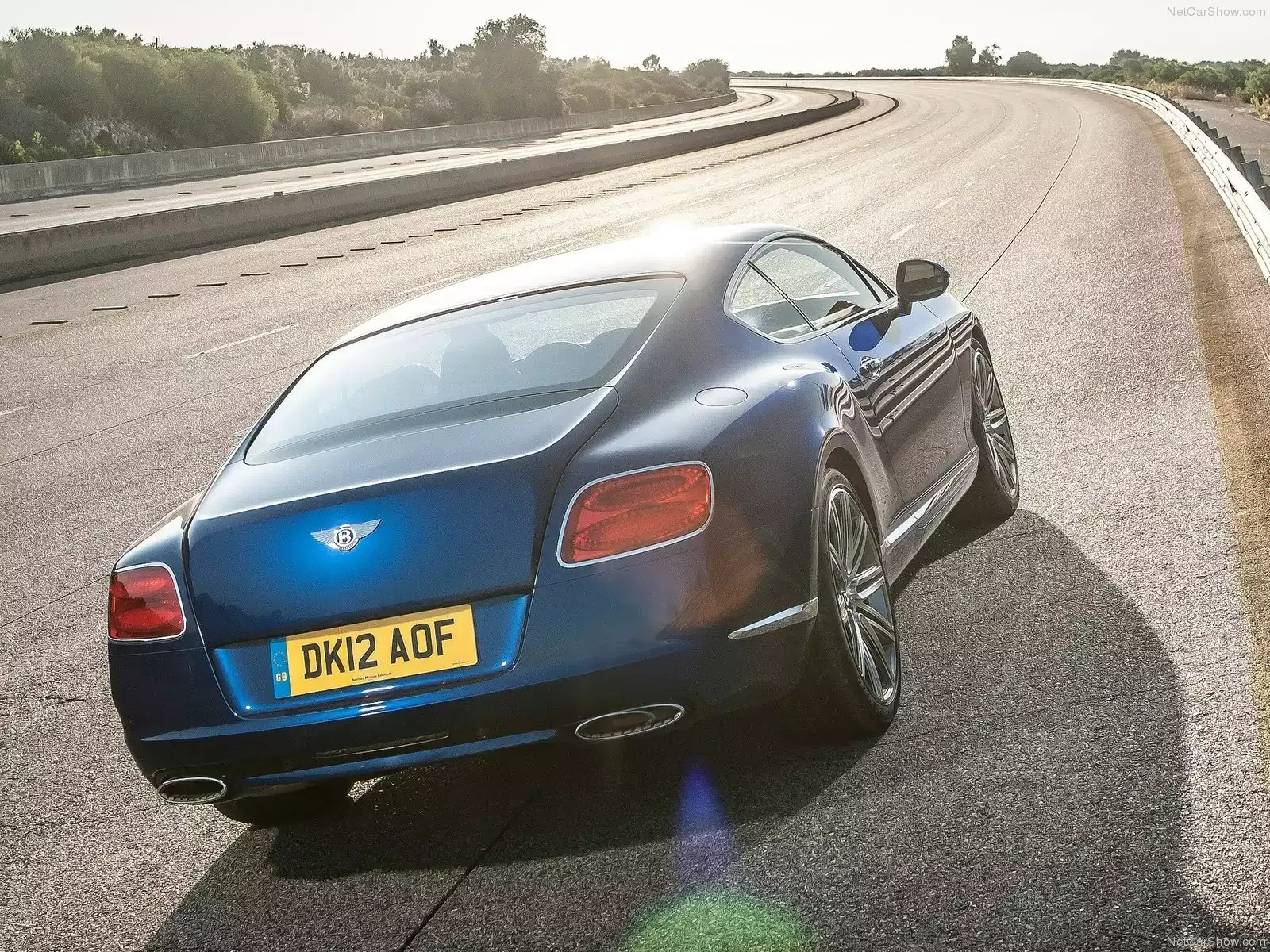 Hình ảnh xe ô tô Bentley Continental GT Speed 2013 & nội ngoại thất