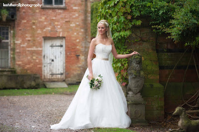 Bridal Dress | Maunsel House | Somerset Wedding Venue