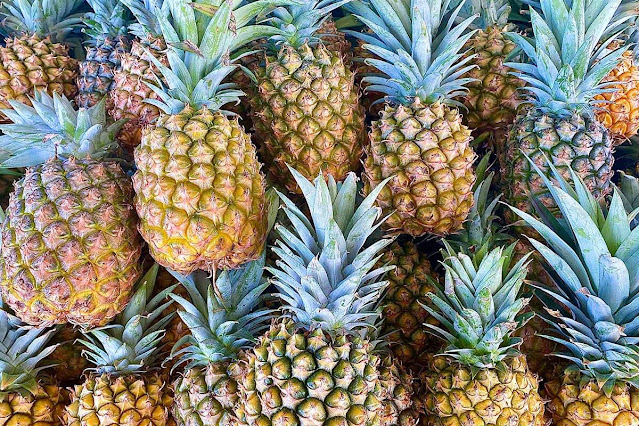 10 Healthiest  Fruits To Eat