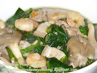 Ginisang Mushroom and Spinach