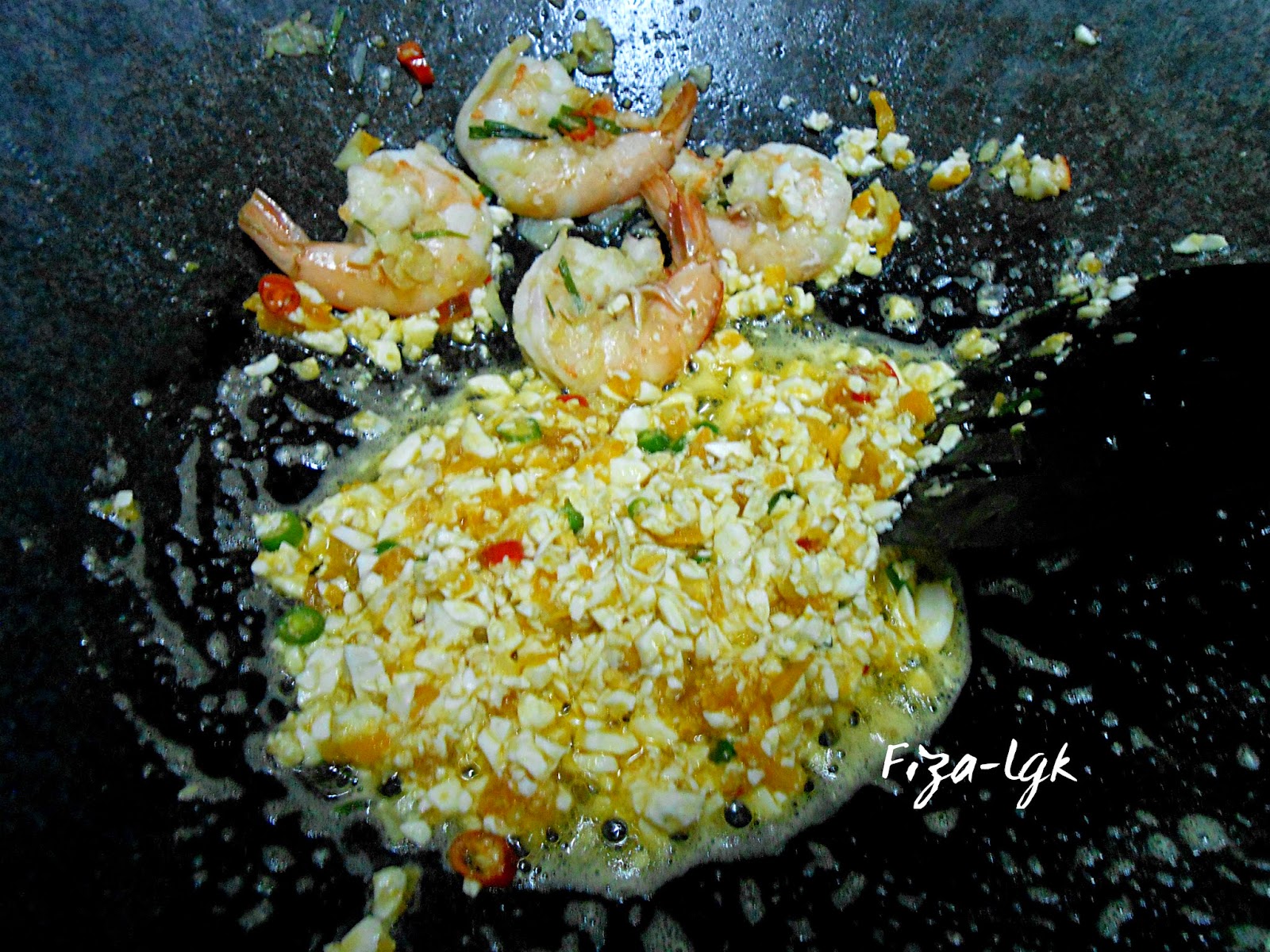 NASI GORENG TELUR MASIN | Fiza's Cooking