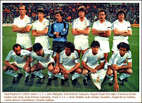 REAL MADRID C. F. - Madrid, España - Temporada 1982-83 - Metgod, Ángel, Miguel Ángel, Bonet, San José, Camacho; Stielike, Juanito, Salguero, Santillana y Ricardo Gallego - F. C. BARCELONA 2 (Víctor Muñoz y Marcos Alonso), REAL MADRID 1 (Santillana) - 04/06/1983 - Copa del Rey, final - Zaragoza, estadio de la Romareda - Un gol de Marcos en el minuto 90 dió su 20º título de Copa al Barcelona