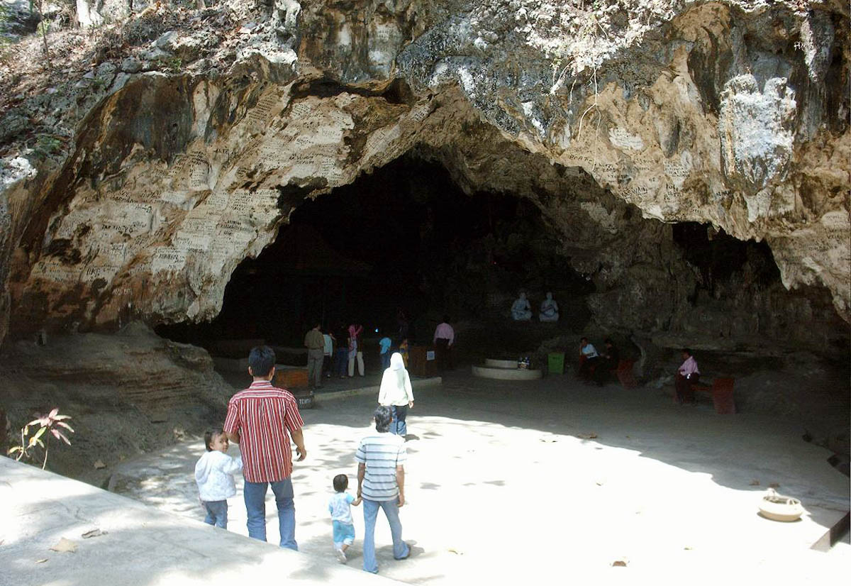 Jalan jalan Murah: GOA JATIJAJAR