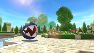 DS Peach Gardens with a Mario bush and a Chain Chomp