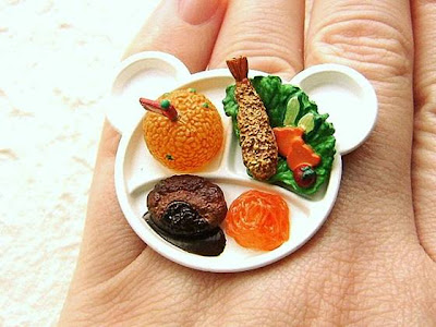 Creative Delicious Dishes in Fingers Seen On www.coolpicturegallery.us