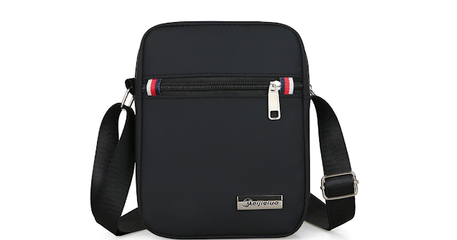 picture of a canvas casual crossbody bag