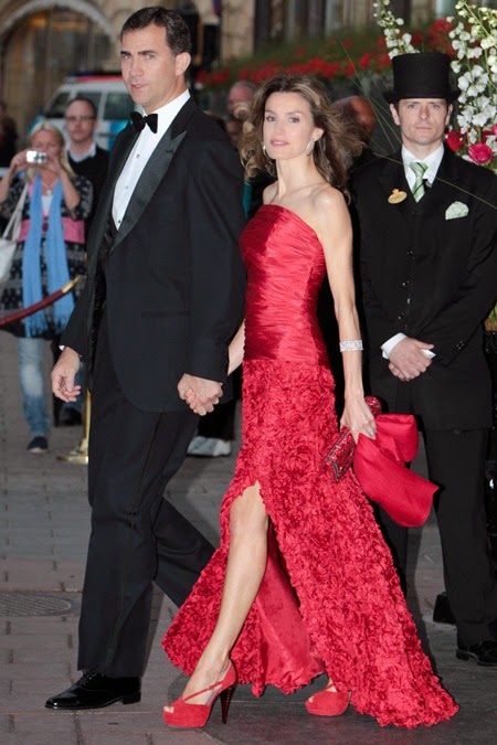 momentos_de_estilo_para_recordar_y_olvidar_de_letizia_ortiz_7501876_800x1200