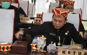 Agus Sartono Pimpin Sidang Paripurna HUT Ke-58 Lampung
