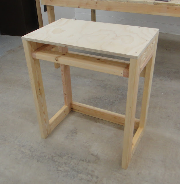 Simple Wood Desk Plans Plywood computer desk plans