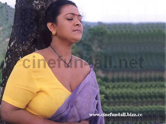 Shakeela hot