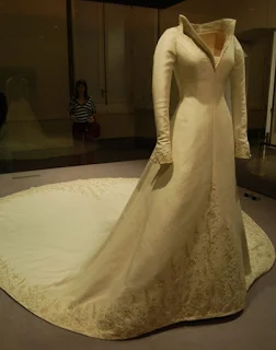 Queen Letizia of Spain wedding dress