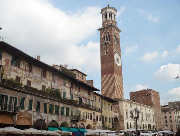 Piazza delle Erbe Verona