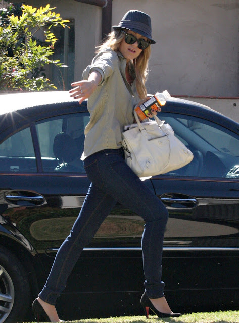 lauren conrad jeans and heels. Lauren Conrad Skinny Jeans amp; Heels. Tinsley Mortimer Sophisticated in Tight