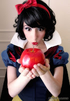 Classic Snow White Dress Tutorial by Ridd1e