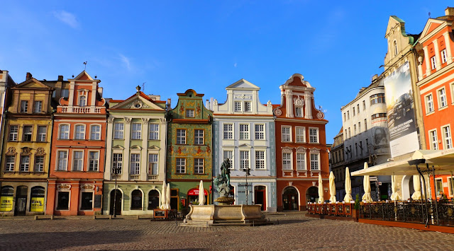 Casas coloridas, em Poznan.