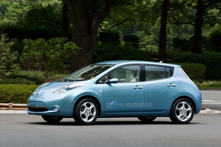 Nissan Leaf car5