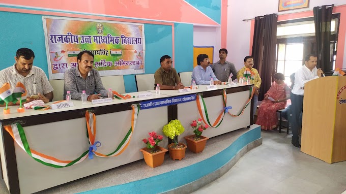 टोडारायसिंह के 42 कार्मिकों व 28 विद्यार्थियों को किया सम्मानित