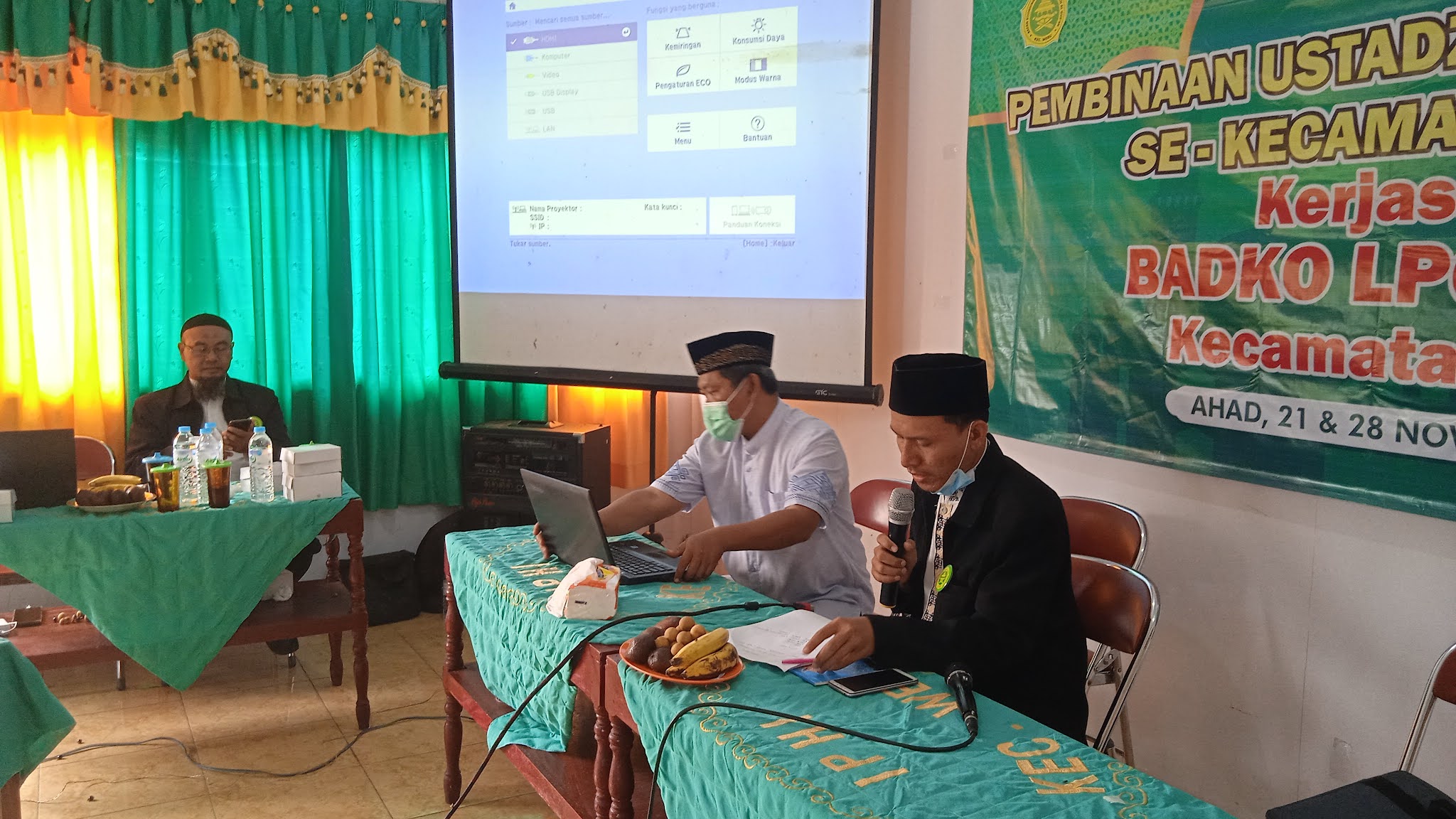 Pak Widodo moderator sesi 2.