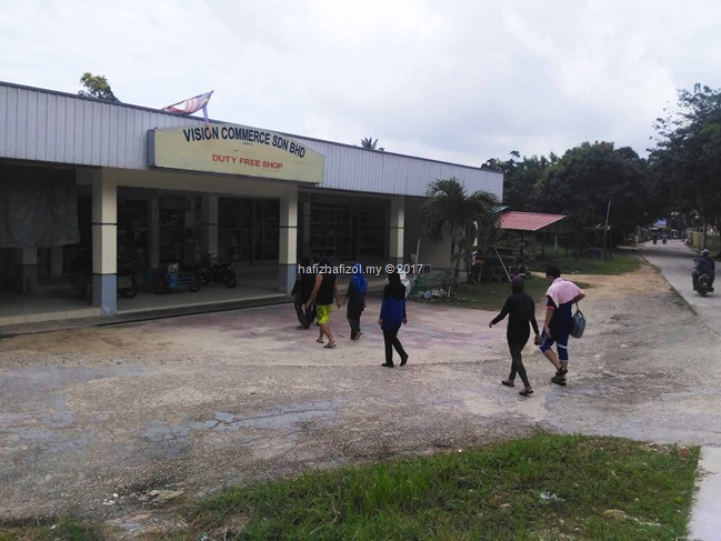 kg tekek di pulau tioman