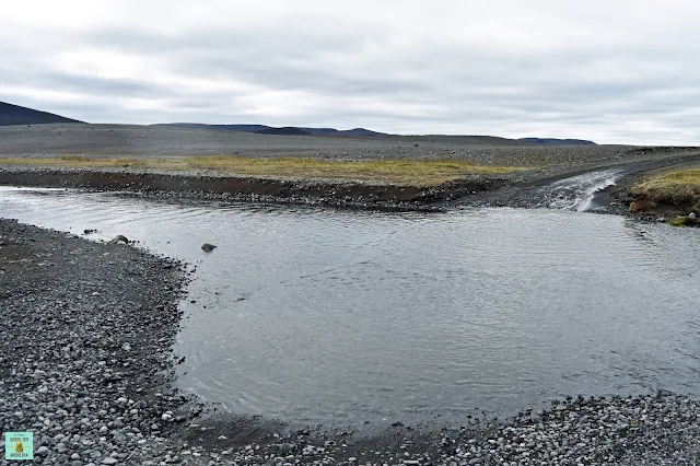 Río para llegar al volcán Askja, Islandia