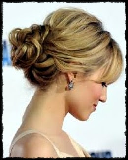 Cute Knot easy updos for short hair