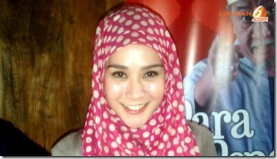 jilbab anggun Zaskia Mecca