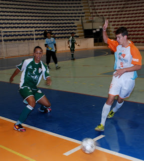 Teresópolis/Comary e Tamoyo se enfrentam pela Super Liga Futsal Rio no Ginásio Pedrão