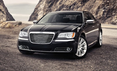 2011 Chrysler 300 in black color