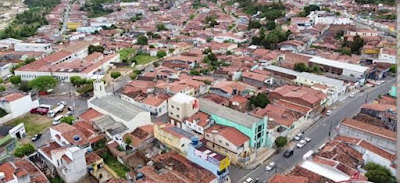   Em Santana do Ipanema–AL, mulher embriagada invade casa do ex-marido, quebra objetos e agride filho menor de idade