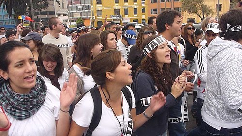 Multitudinaria Marcha Universitaria solicita revisión de Proy. Ley Educación Superior