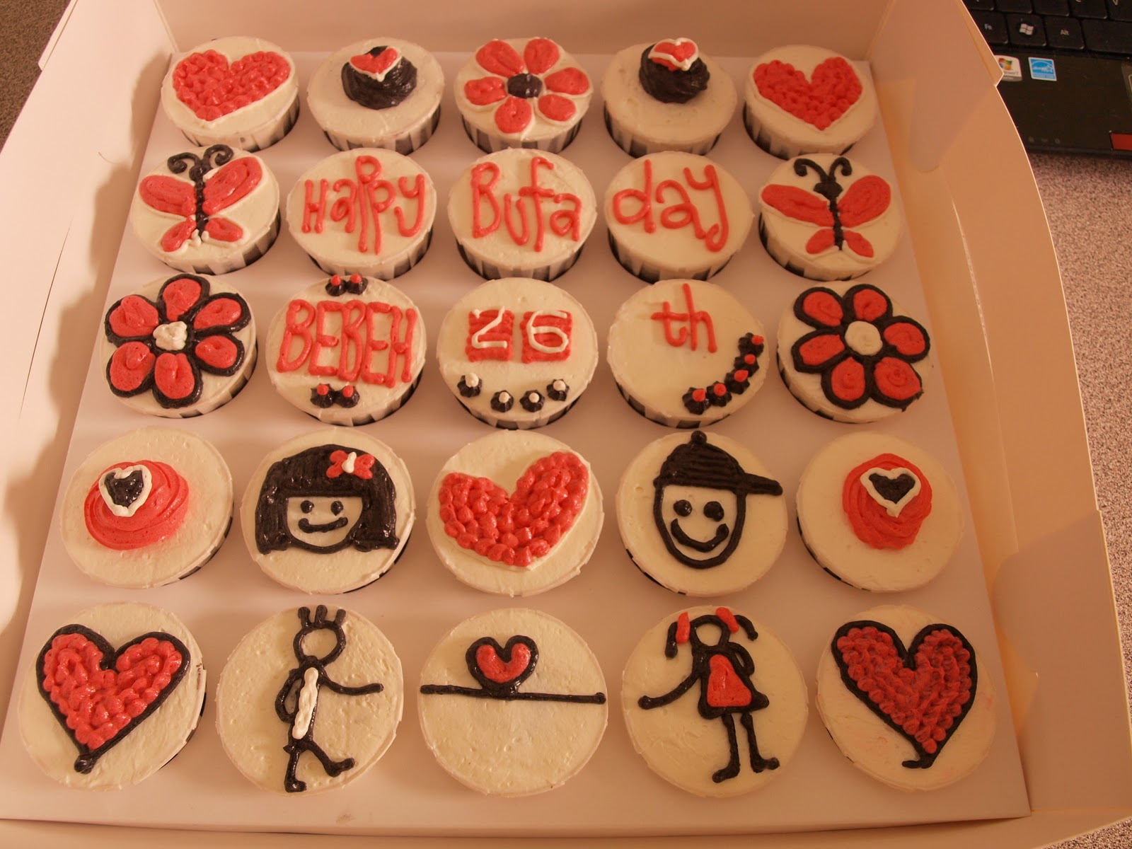 KueTaya: Birthday cupcakes for boyfriend