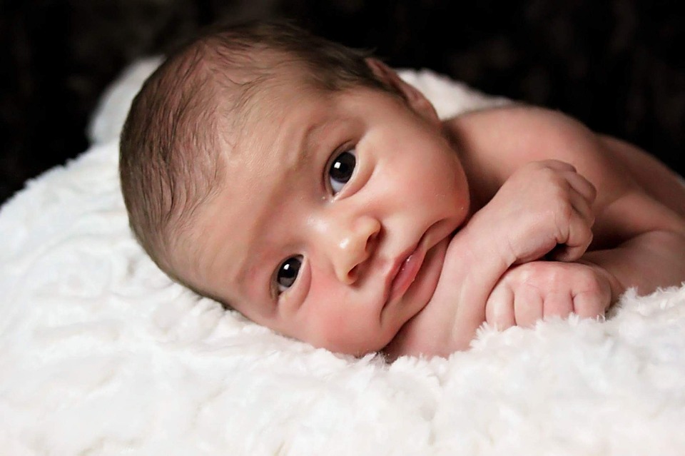 Beautiful Newborn Baby Wallpaper