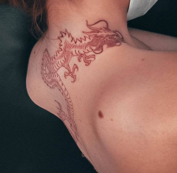 38 tatuagens de dragão que vão inspirar vocês