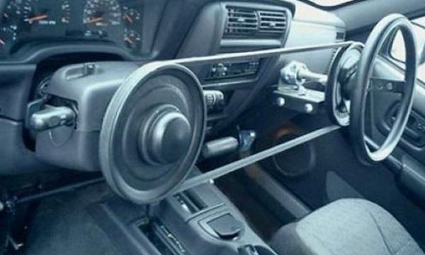 steering wheel car