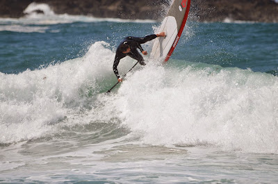 Rob Small lip smash SUP Crantock