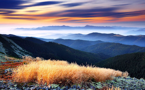 Panorámica de las montañas - Over the mountains view | haz clic para ampliar esta imagen