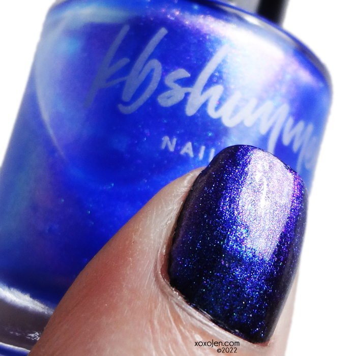 xoxoJen's swatch of KBShimmer Splash Talking