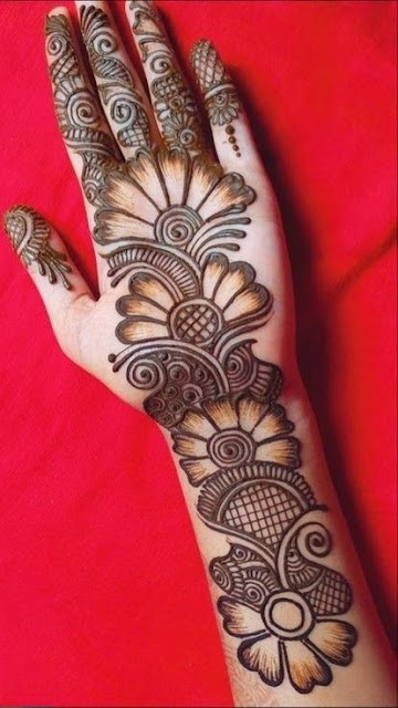 Simple mehndi design