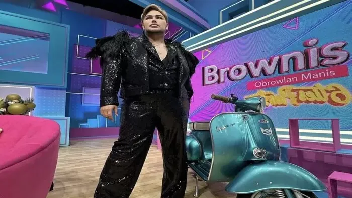 KPI Layangkan Teguran Acara 'Brownis' yang Tampilkan Laki-Laki Berpakaian Perempuan