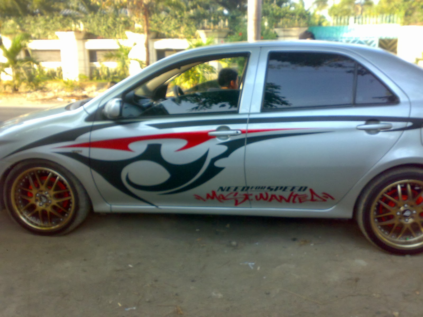 BROWNN EXOTIC Mobil Sedan Keren Abis