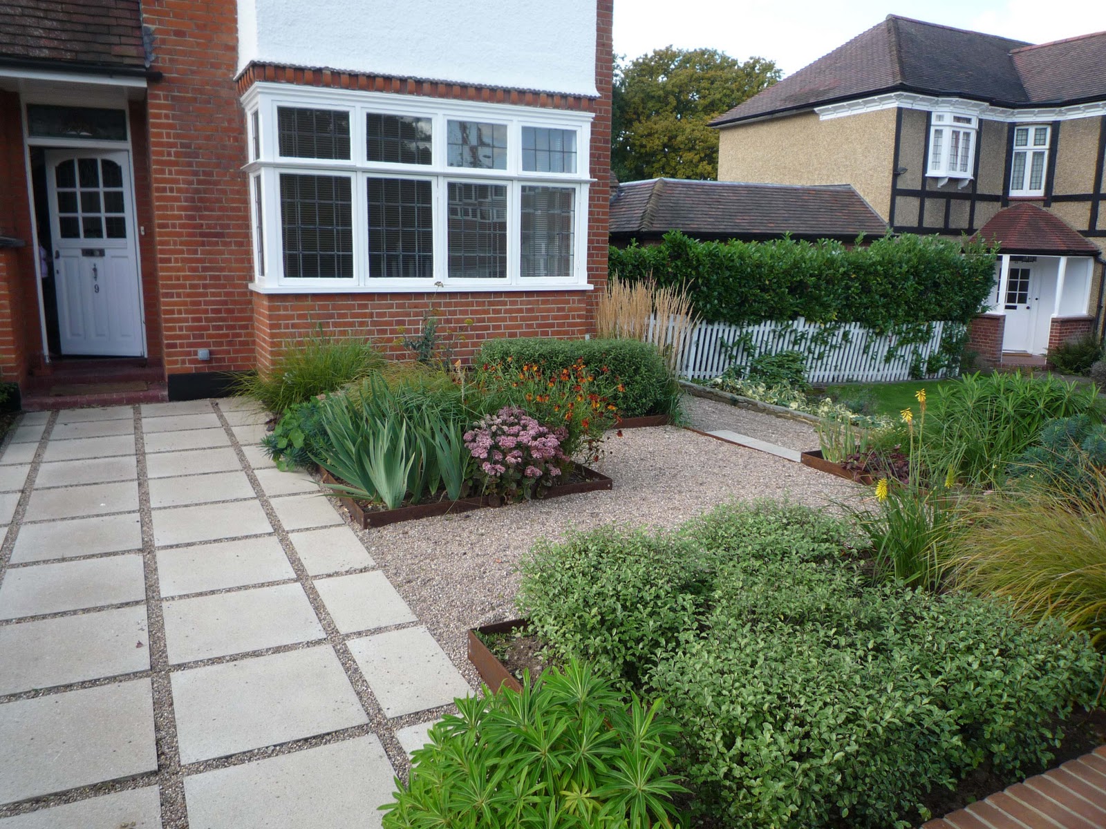 Fenton Roberts Garden Design: See our new Houzz pages